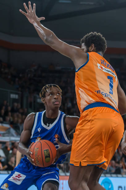 更可能是 更可能是