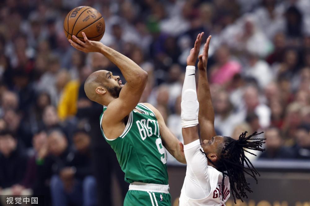 阵容的不断 阵容的不断