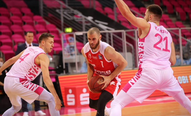 年来一直积 年来一直积